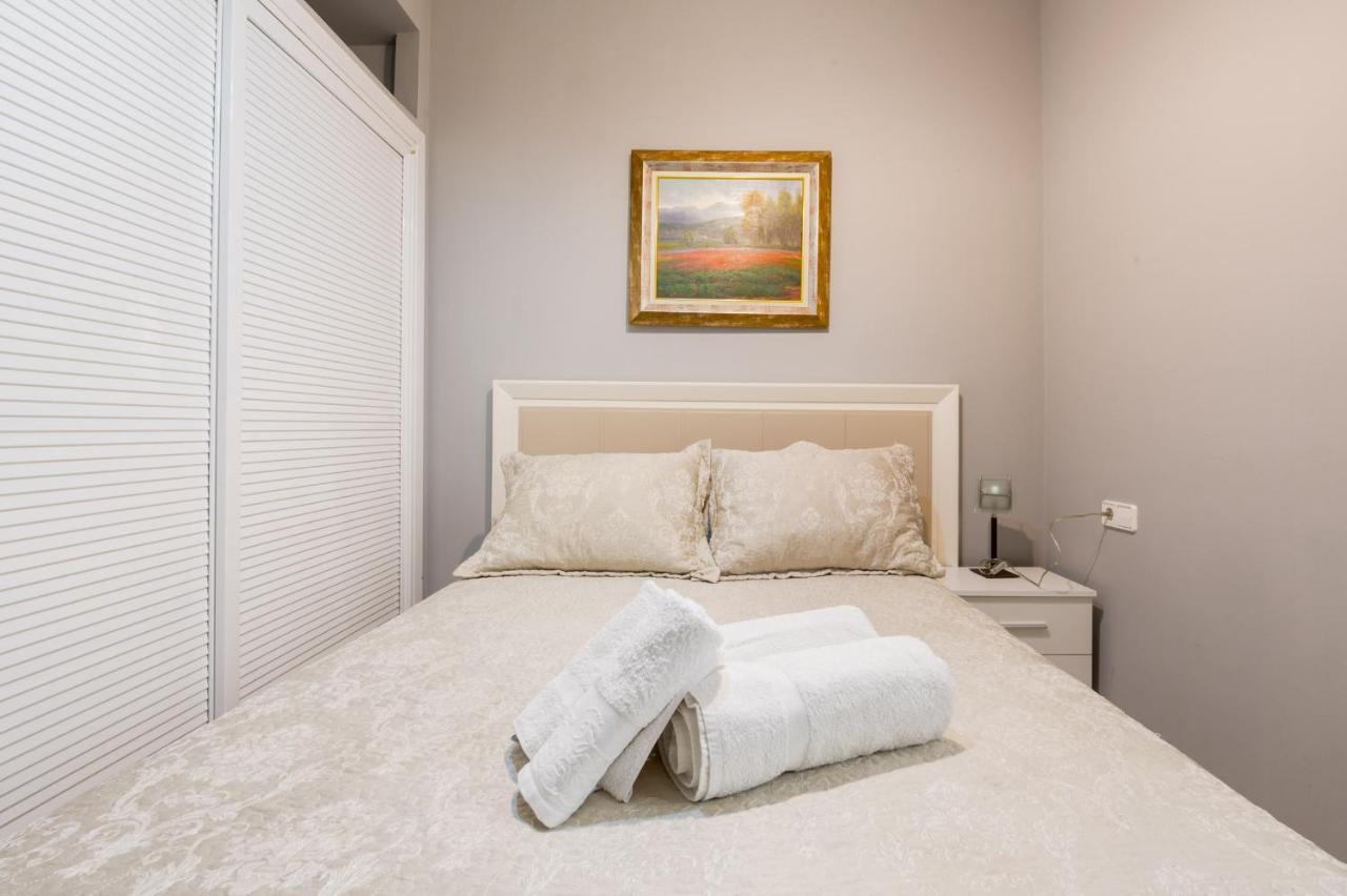 Precioso Apartamento En Triana Sevilla Kültér fotó