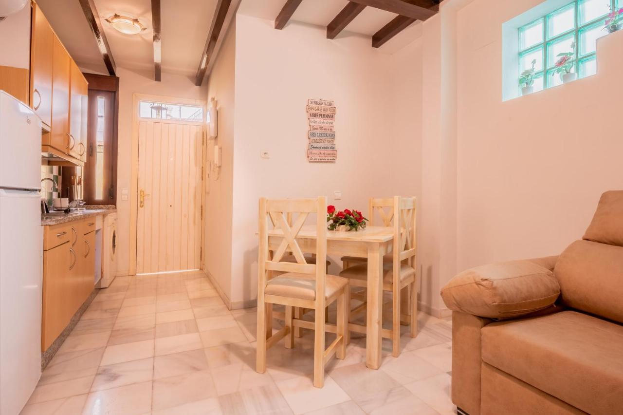 Precioso Apartamento En Triana Sevilla Kültér fotó