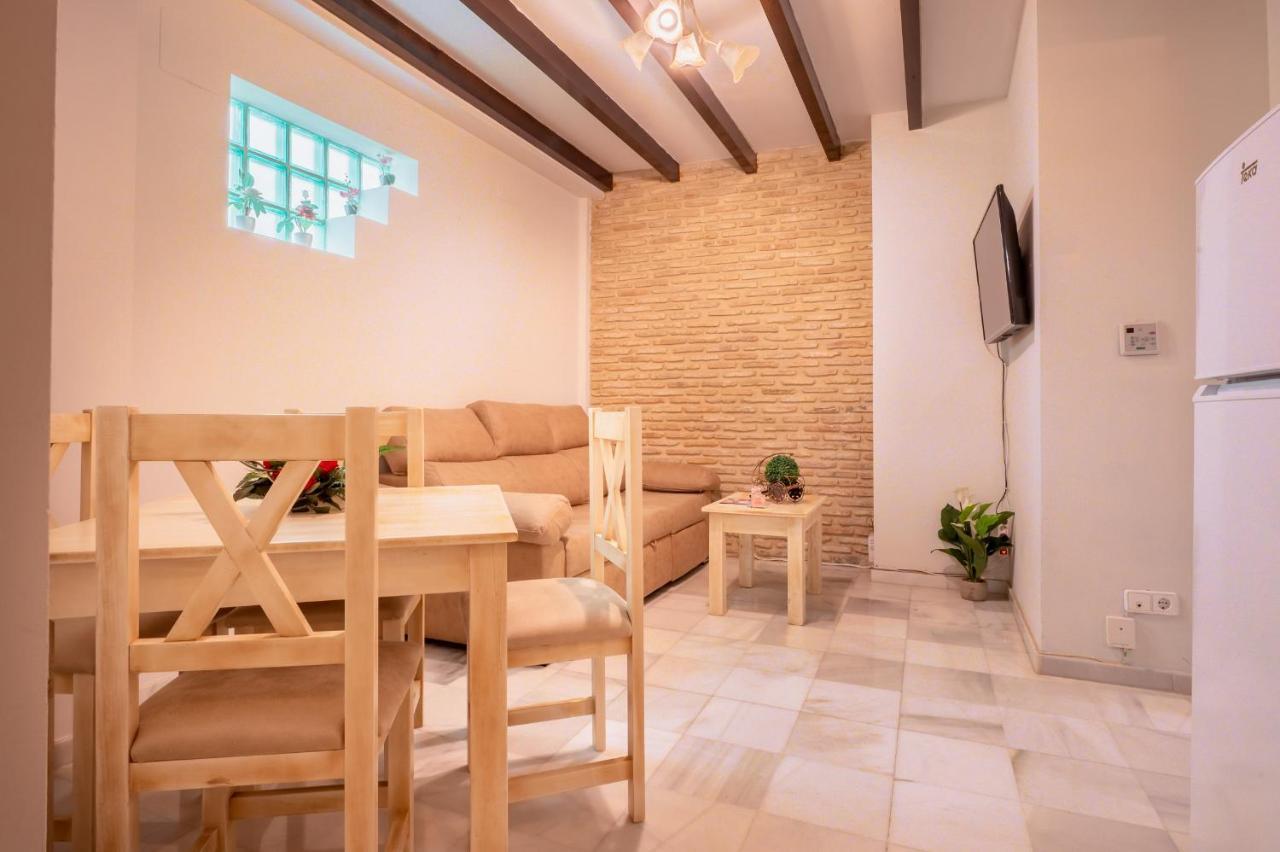 Precioso Apartamento En Triana Sevilla Kültér fotó