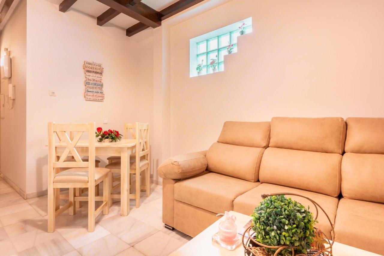 Precioso Apartamento En Triana Sevilla Kültér fotó